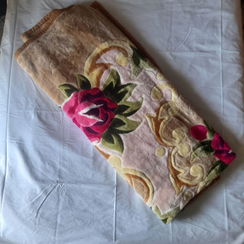 Double blanket used, warm and heavy for double bed