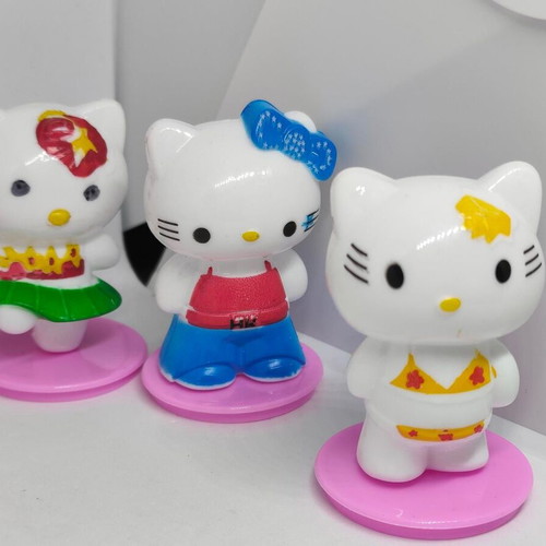 Hello Kitty collectible figure set of 8, like new