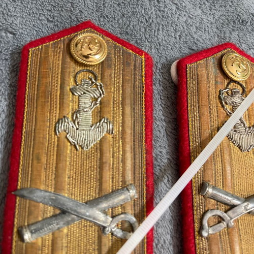 Greek Navy 1975-80 Vice Admiral official uniform insignia