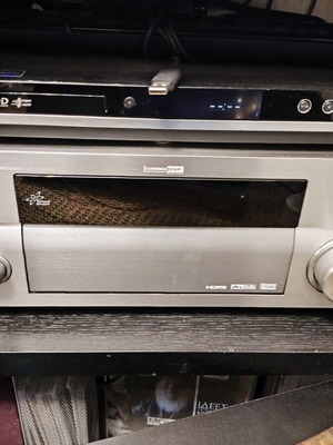 Yamaha RX-V2700 ραδιοενισχυτής home theater σαν καινούργιο με εναλλαγή HDMI και αναβάθμιση βίντεο
