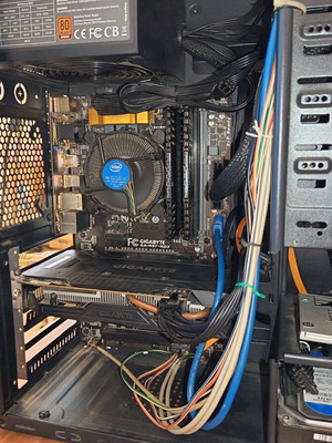 Gaming PC i5 4460 GTX 1060 16GB RAM SSD+HDD like new