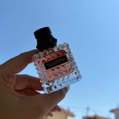 Valentino Donna Born In Roma Eau de Parfum 30ml like new, authentic