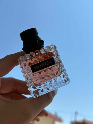 Valentino Donna Born In Roma Eau de Parfum 30ml like new, authentic