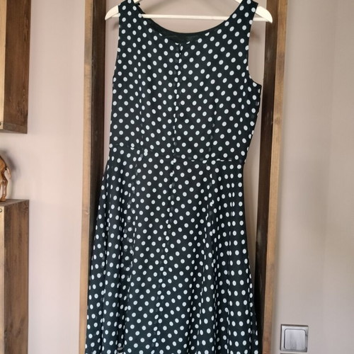 Polka dot black and white dress, one size, zipper back