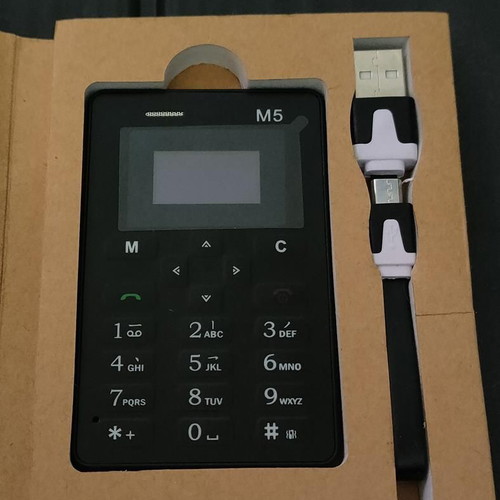 AEKU M5 ultra-compact cell phone new, black