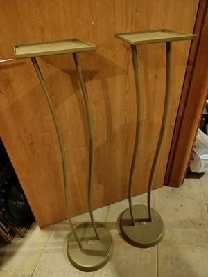 Flower stands like new, set of 2 pieces