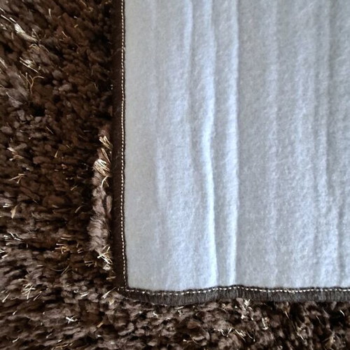 Sahggy bedroom rug set 3 pcs like new, brown with beige tufts