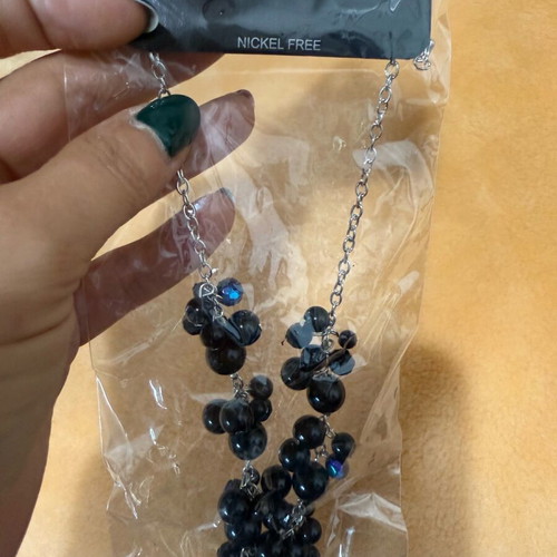 Faux bijoux black necklace new
