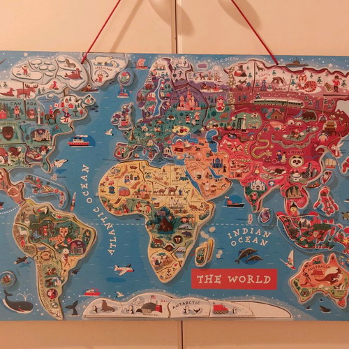 Magnetic map puzzle used