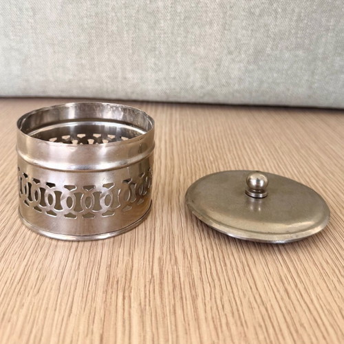 Mini Vintage Metal Tealight Lantern with Lid