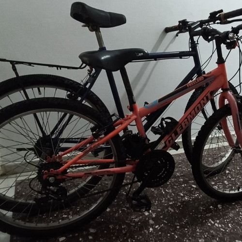 Two mountain bikes like new, 26 inch, V-brakes, men's, gears