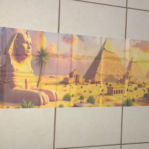 Sphinx and Pyramids table runner