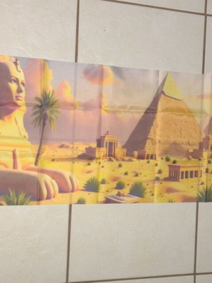 Sphinx and Pyramids table runner
