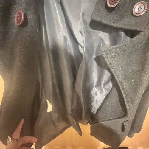 Women's coat size M gray like new