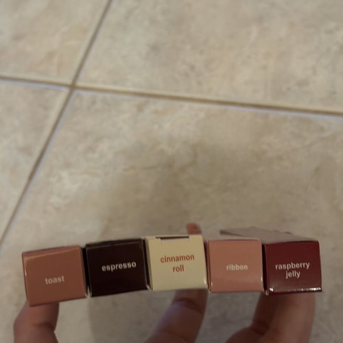 Rhode Pocket Blush new