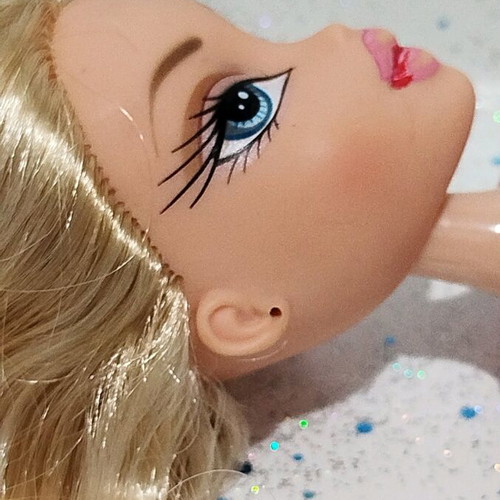 Bratz Pampered Petz Cloe used, incomplete with flaws