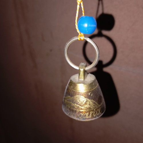 Βιντάζ διακοσμητικό σουβενίρ κουδουνάκι μικρό ορείχαλκος ή μπρούντζος σαν καινούργιο