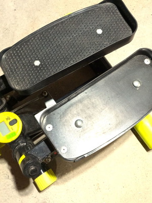 Степер Bodyflex Jung употребяван с хидравлични амортисьори и регулируемо натоварване