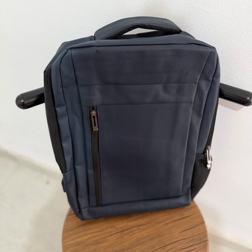 Backpack like new, blue