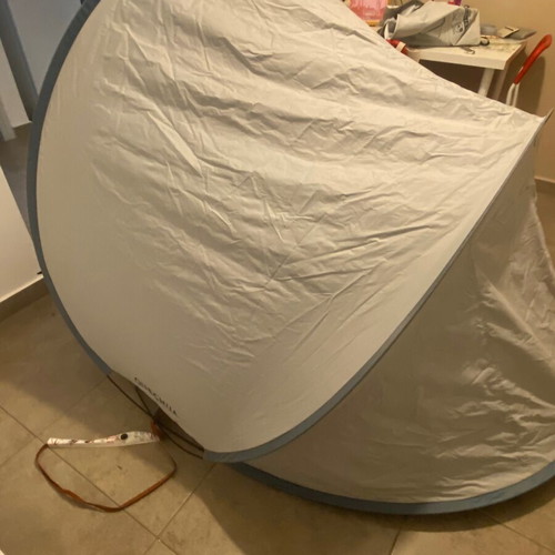 Quechua Tent like new, easy to use and convenient