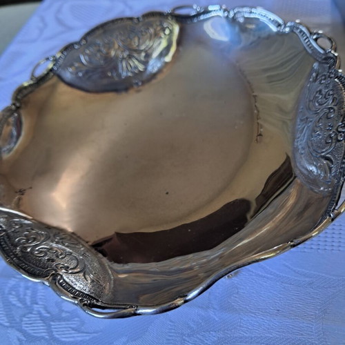 Silver vessel 925 like new with fine craftsmanship
