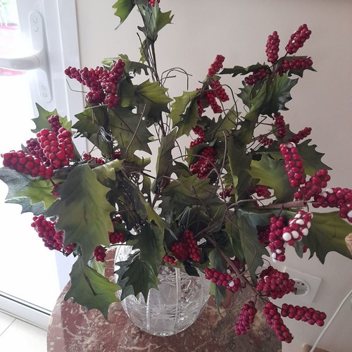 Mistletoe used, pack of 5 artificial for Christmas decoration