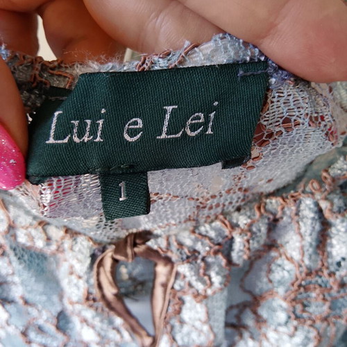 Lui e Lei Boho Lace Off-Shoulder Tunic Size S like new