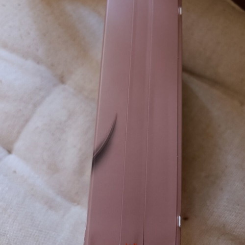 Glo Hilo electronic cigarette, new
