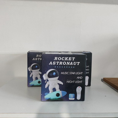Rocket Astronaut Star Projector 3rd Gen new with Bluetooth and app control
