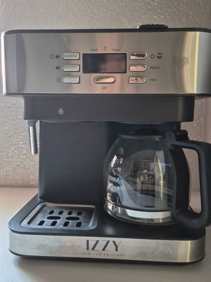 Izzy Coffee Maker espresso and filter 2-in-1 20bar like new