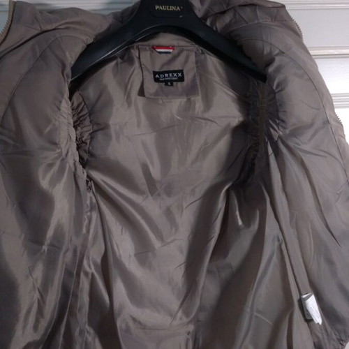 Grey children's sleeveless jacket with hood like new, size S