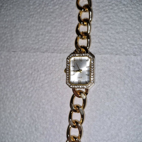 Quartz watch gold tone with rhinestones new