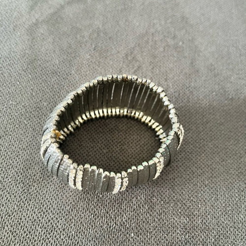 Elastic bracelet with strass like new