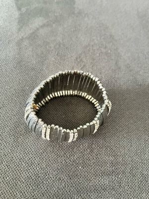 Elastic bracelet with strass like new