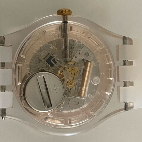 Swatch Limited Edition SUOZ161 41 mm like new with silicone strap