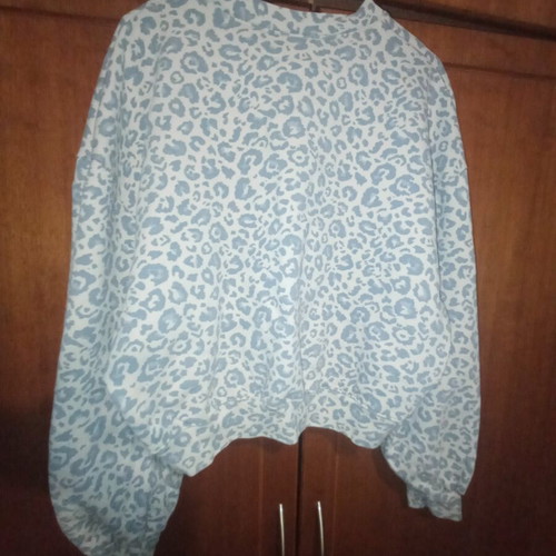 Zara blouse like new, size M, white and blue