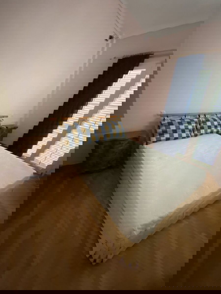 Κρεβατοκαμαρα  σε αριστη κατασταση ΜxΠxΥ 220x160x50
