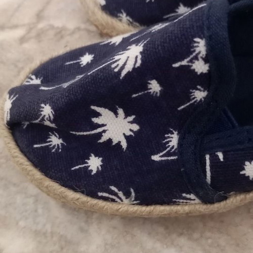 Espadrilles kids fabric H&M size 25 new, blue with palm tree design