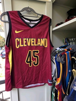 Cleveland Cavaliers City Edition Donovan Mitchell jersey new