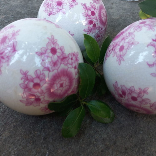 Vintage Japanese porcelain decorative spheres set pink floral