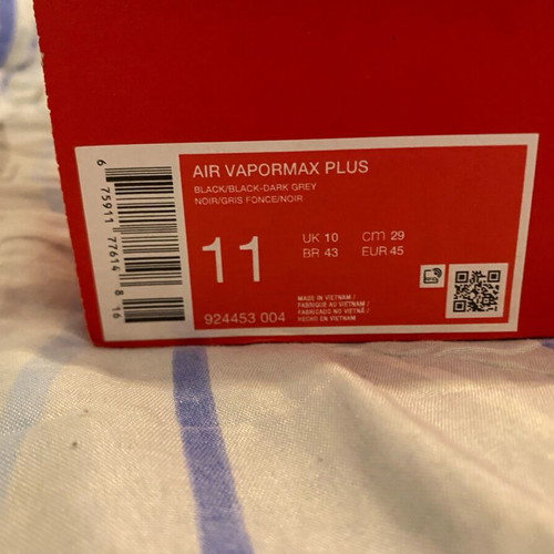 Nike Vapor Max Plus like new, black sneakers size 45
