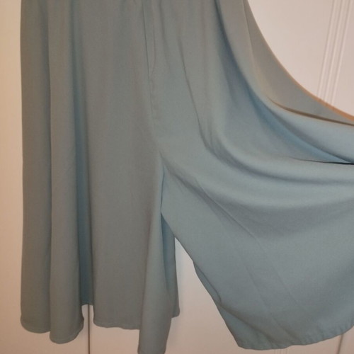 Pleated zip culottes L-XL turquoise, like new, high-quality fabric