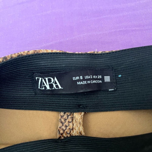 Zara fitted animal print pants like new