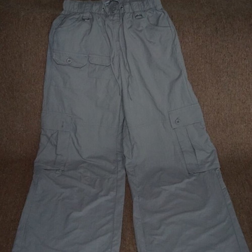 Gray women's cargo pants Bershka like new, wide fit, size S