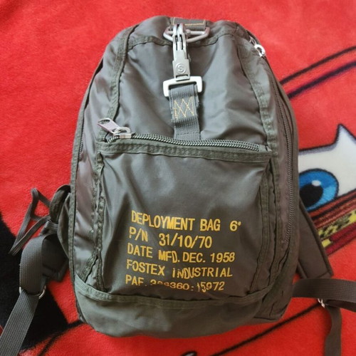 Pilot bag like new, approximately 18 liters
