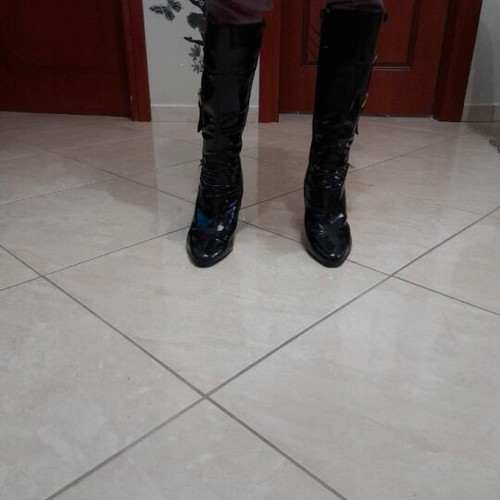 Roberto Venuti Milano boots black, like new, size 38