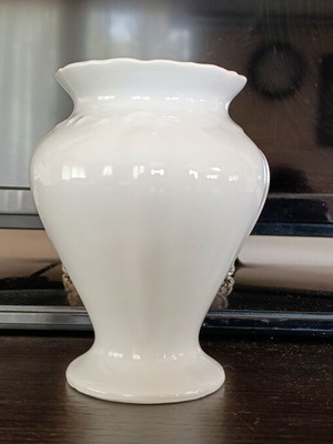 Vintage mini vase new, 2 available