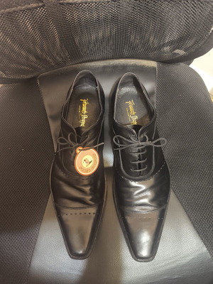 Fernando Strappa leather shoes, size 42, black
