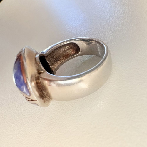 Silver ring with zircon and chalcedony stone used