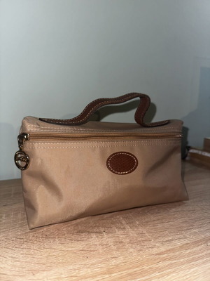 Longchamp beige longchamp bag with minimal wear